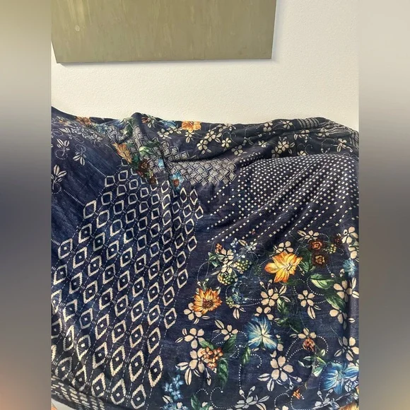 Johnny Was blanket - Picture 3 of 4